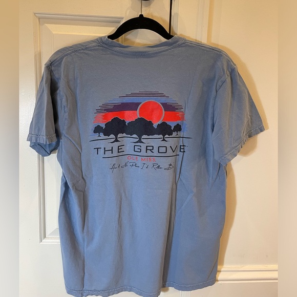 4x Ole Miss shirts 3x T shirts size medium and one longsleeve size small - Picture 6 of 13